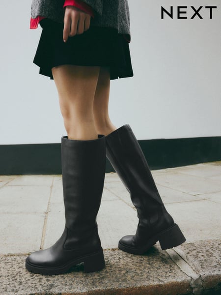 Black Forever Comfort® Chunky Heeled Round Toe Knee High Boots (B51119) | € 95