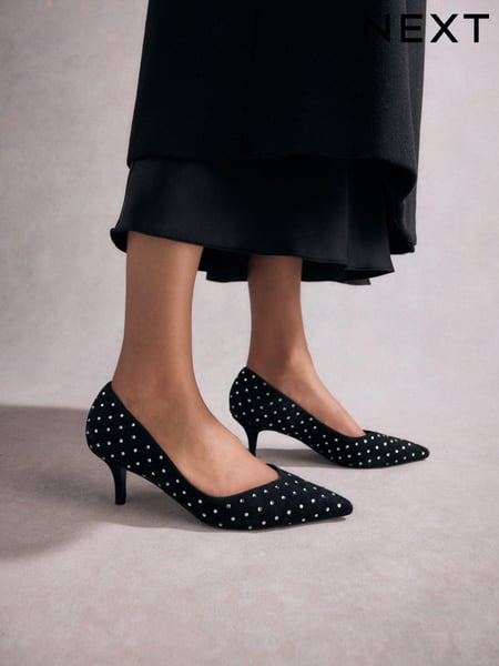Black Tabitha Simmons Lola Leather Studded Point Heels (B51861) | € 63