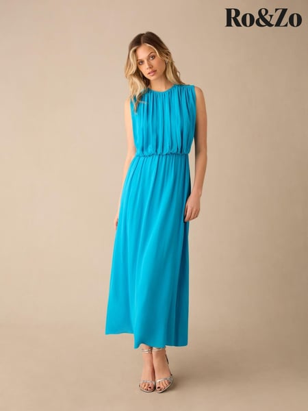 Ro&Zo Blue Petite Lucia Gathered Waist Maxi Dress (B84732) | € 124