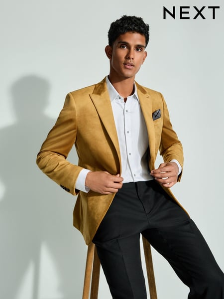 Gold Slim Fit Self Lapel Velvet Blazer (B97968) | € 26