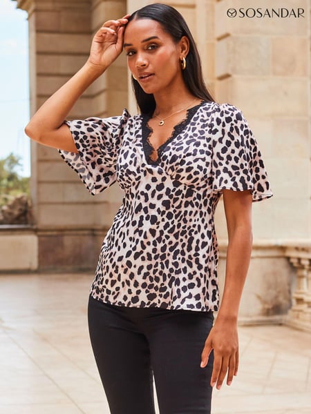 Sosandar Black/White Leopard Print Slim Fit Lace Trim Top (C09521) | € 70