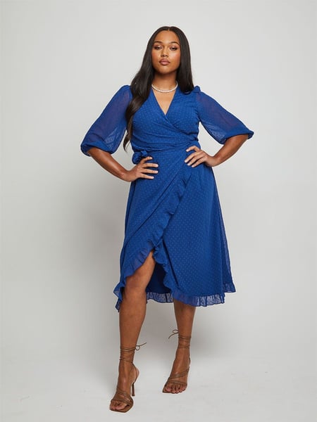 Chi Chi London Blue Short Sleeve Dobby Wrap Midi Dress (C25965) | € 44