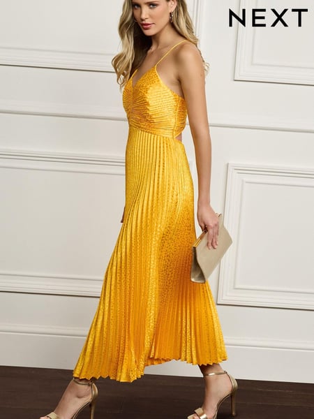 Yellow Satin Backless Pleated Midi Dress (C31284) | € 46