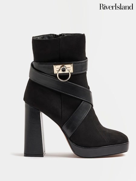 River Island Black Padlock Ankle Boots (C66216) | € 20