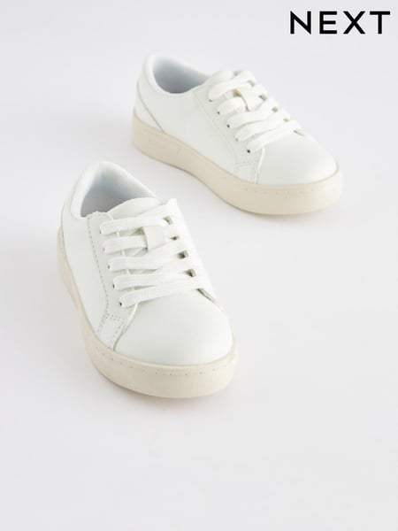White Lace-Up Shoes (C72316) | € 5