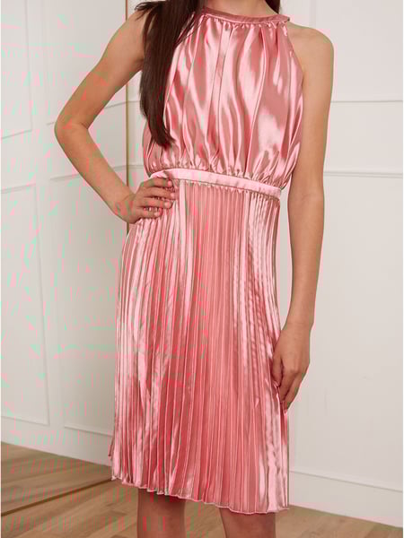 Chi Chi London Pink Halter Style Pleated Older Girls Midi Dress (C83877) | € 68