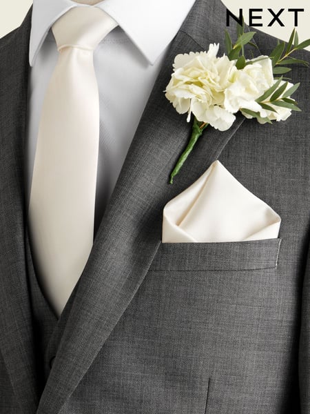 Ivory Cream Slim Silk Tie And Pocket Square Set (D07433) | € 23