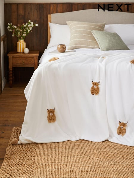 Hamish The Highland Cow Applique Fleece Throw (D66594) | 42 € - 57 €