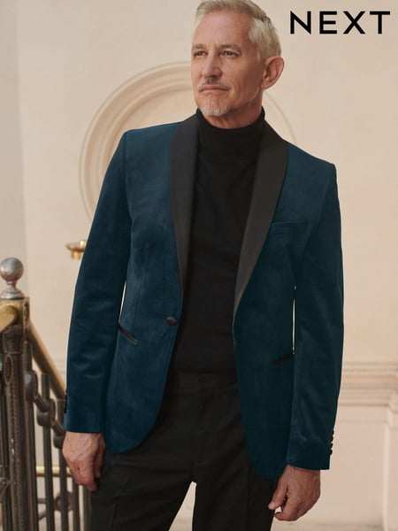 Dark Navy Blue Slim Fit Velvet Blazer (D78454) | € 133