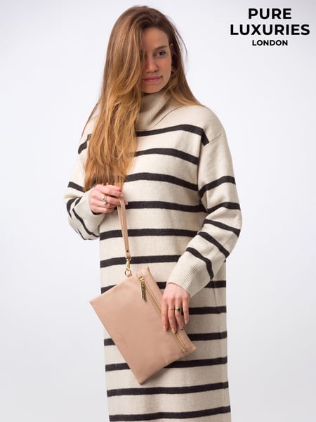 Pure Luxuries London Chalfont Leather Clutch Bag (E01074) | € 55