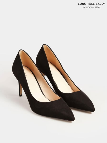 Long Tall Sally Black Point Court Shoes (E02845) | € 58