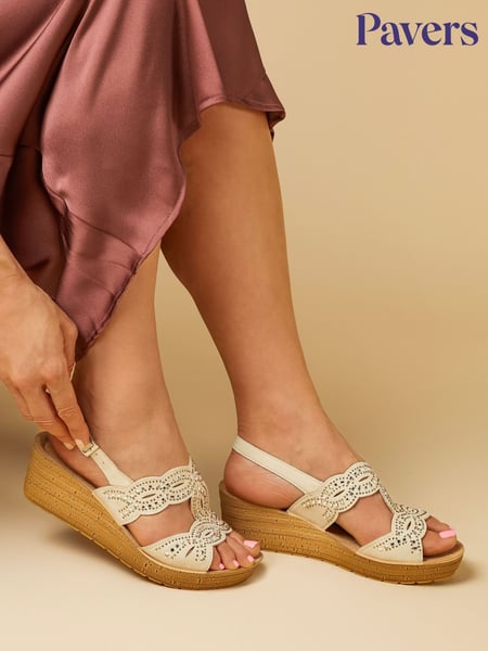 Pavers Wedge Heel White Sandals (E02982) | € 47