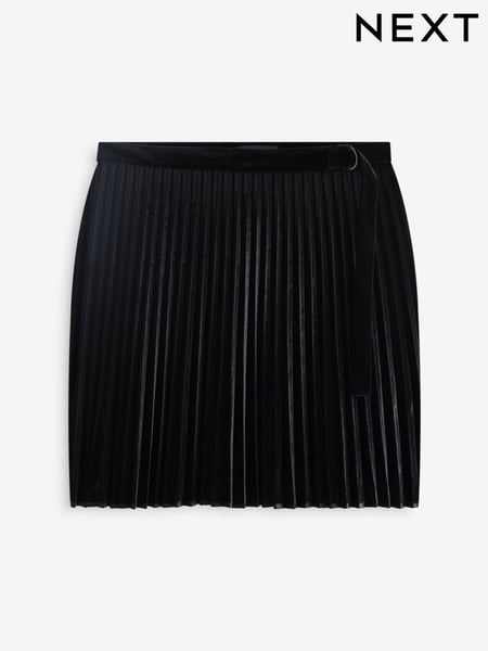 Black Velvet Mini Kilt Skirt (E06100) | € 26