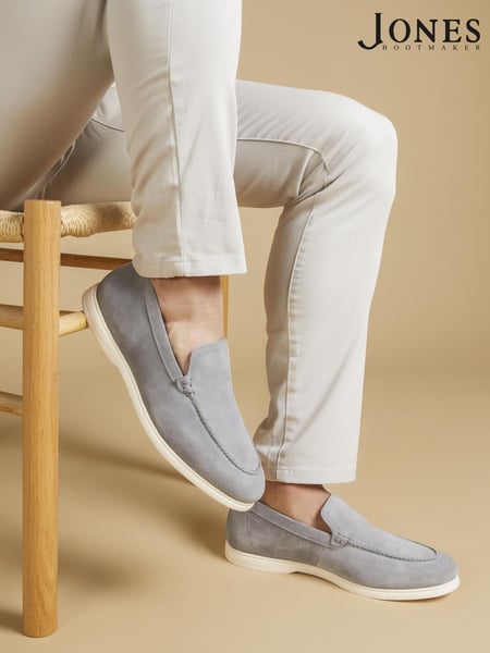 Graues Wildleder - Jones Bootmaker Raiden Suede Loafers (E06933) | 154 €