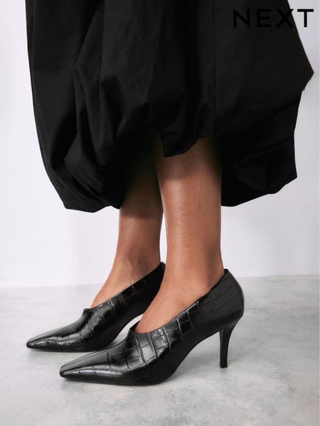 Black Premium Leather High Cut Chisel Toe Court Shoes (E18631) | € 57