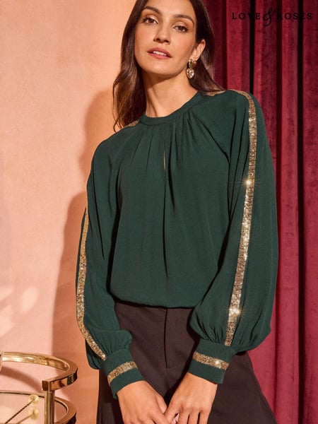 Love & Roses Dark Green Petite Crew Neck Sequin Trim Long Sleeve Blouse (E22254) | € 42