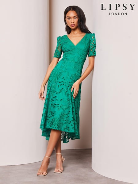 Lipsy Green Premium Broderie Lace Shortss Sleeve V Neck High Low Midi Dress (E22933) | € 98