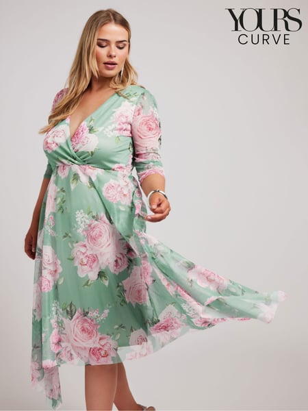 Yours Curve Green Floral Wrap Mesh Hanky Hem Dress (E25742) | € 35