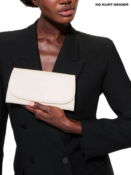KG Kurt Geiger Blake Clutch Bag (E27821) | € 92