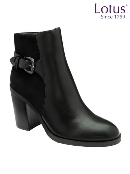 Lotus Black Ankle Boots (E30874) | € 94