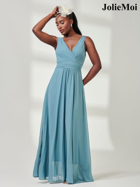 Jolie Moi Green Pleated Bodice Chiffon Maxi Dress (E45385) | € 55