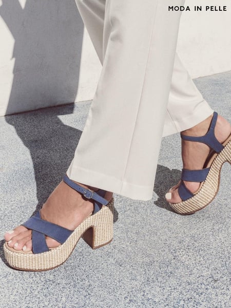 Moda In Pelle Luchiia Raffia Cross-Over Sandals (E47440) | € 123
