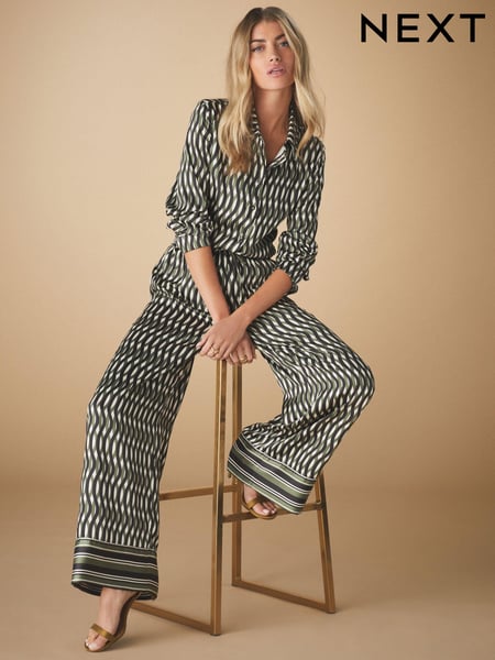 Geo Print Satin Wide Leg Trousers (E58311) | € 35