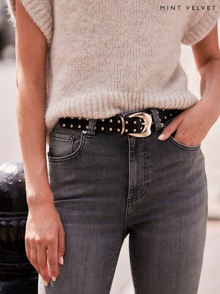 Mint Velvet Black Leather Chunky Studded Belt (E62917) | € 76