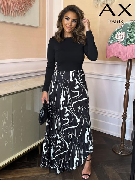AX Paris Abstract Stripe Print 2 in 1 Long Sleeve Pleated Skirt Black Midi Dress (E84079) | € 45