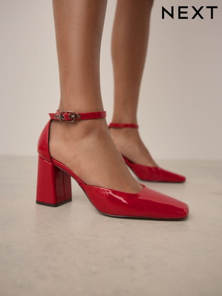 Red Standard Fit Forever Comfort® Square Toe Block Heels (E85132) | € 52