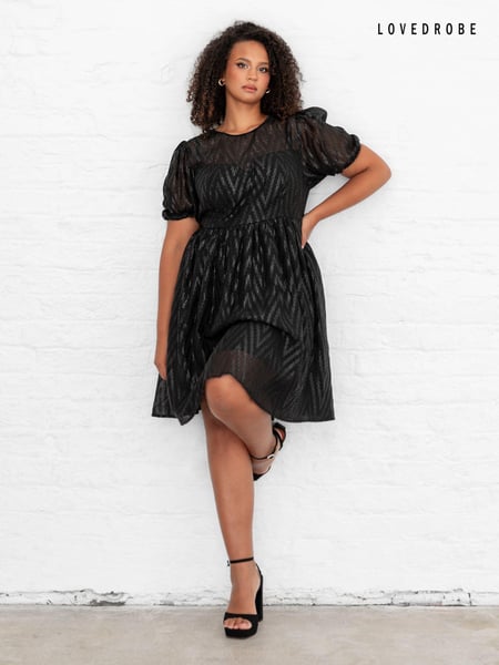 Lovedrobe Zig-Zag Burnout Mini Black Dress (E88258) | € 52