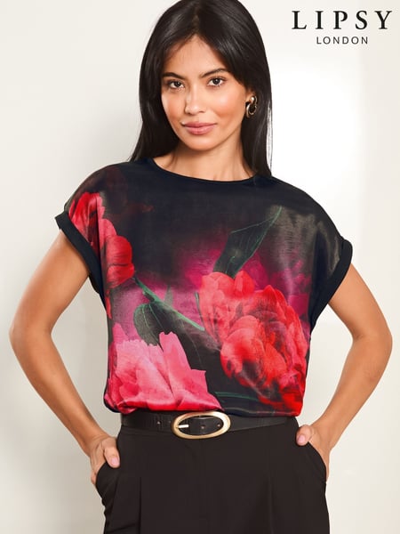Lipsy Red Round Neck Printed Satin T-Shirt (E95537) | € 21