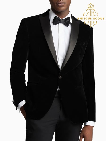 Antique Rogue Black Velvet Jacket (F04842) | € 226