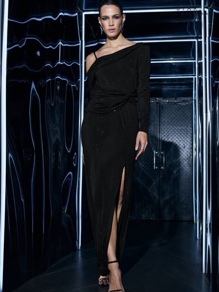Star by Julien MacDonald Black Diamante One Shoulder Maxi Dress (F06558) | € 148