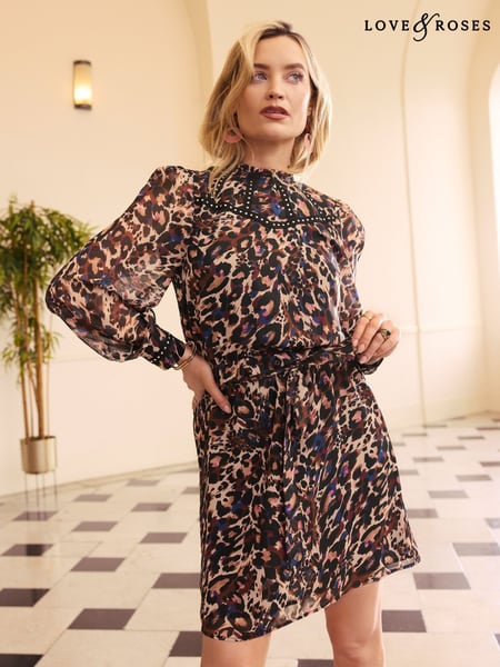 Love & Roses Natural Leopard Print Stud Trim Belted Mini Dress (F11944) | € 36