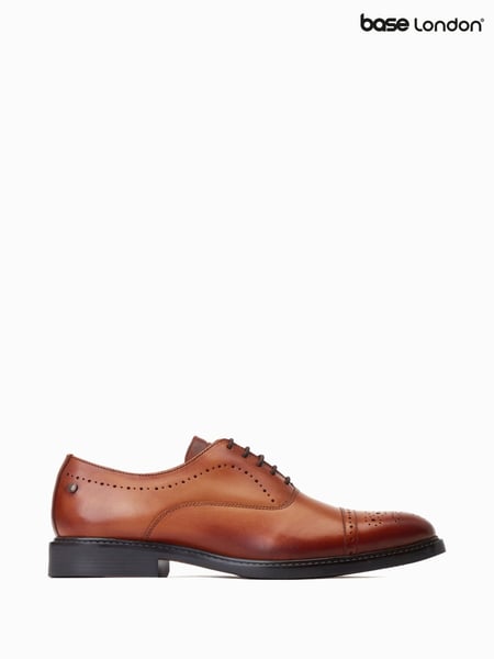 Base London Corbin Lace-Up Brogue Shoes (F25559) | € 98