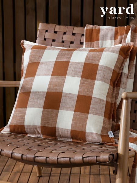 Yard Chesil Check Outdoor Cushion (F27425) | 37 €