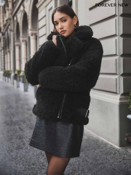 Forever New Black Belle Faux Fur Aviator Jacket (F29662) | € 203