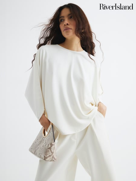River Island Cream Batwing Top (F40342) | € 41