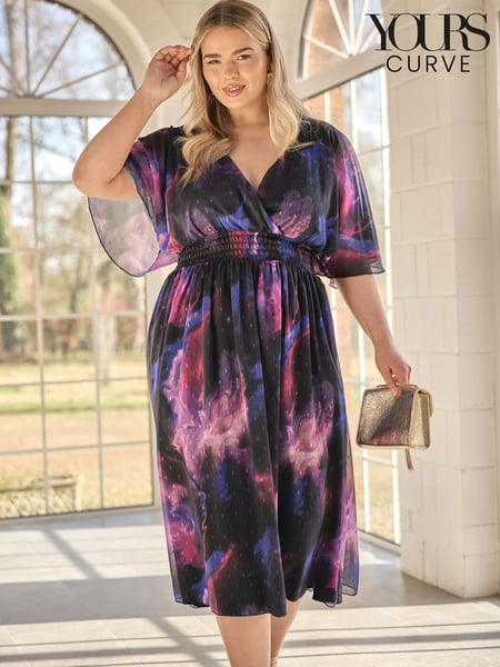 Yours Curve Purple London Metallic Spot Shirred Dress (F48834) | € 109