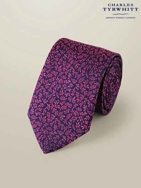 Charles Tyrwhitt Blue Leaf Floral Print Silk Tie (F50711) | € 78