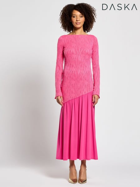 Daska Pink Meissa Maxi Dress With Long Sleeve And Textured Contrast Detail (F53618) | € 156
