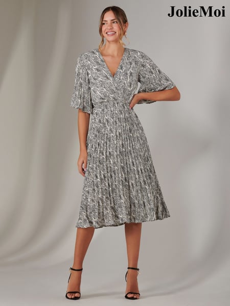 Jolie Moi Cream Pleated Wrap Midi Dress (F56470) | € 112