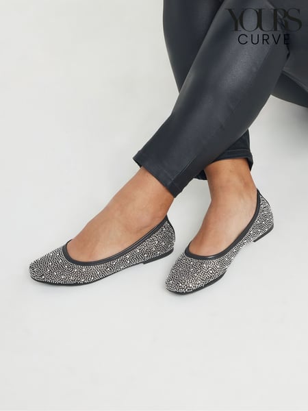 Yours Curve Black Wide Fit Mesh Diamante Ballet Pumps (F58330) | € 48