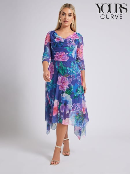 Yours Curve Blue London Flower Mesh Cowl Hanky Hem Dress (F67009) | € 89
