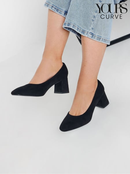 Yours Curve Black Extra Wide Fit Round Toe Mid Block Courts (F74718) | € 61