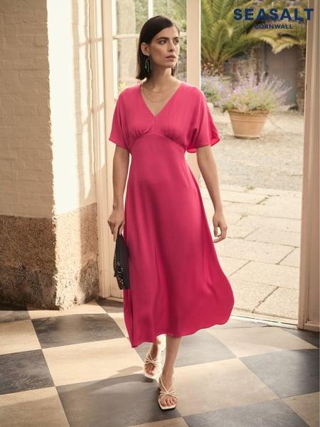 Seasalt Cornwall Pink Evenglow Satin Dress (F87287) | € 136