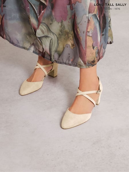 Long Tall Sally Nude Cross Strap Maryjane Pumps (F88165) | € 78