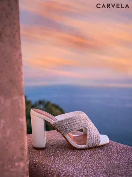 Carvela White Paparazzi Pearl Block Sandals (F88248) | € 201