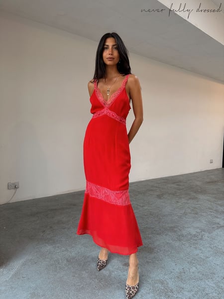 Never Fully Dressed Red Cici Dress (F90412) | € 154